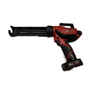 Půjčení: Aku vytlačovací pistole na kartuše Milwaukee M12 PCG/310C-0, kartuš 310 ml, 2x aku, nabíječka